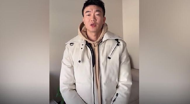 在教室伦流澡到高潮h男男视